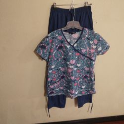 Ladies Very Nice Scrub Size M