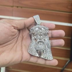 Jesus Pendant 