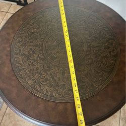 Ashely Table 