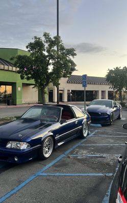 1987 mustang gt T top