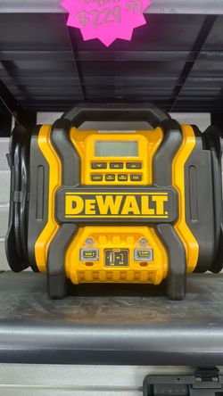 DeWalt Portable Air Inflator with USB Power