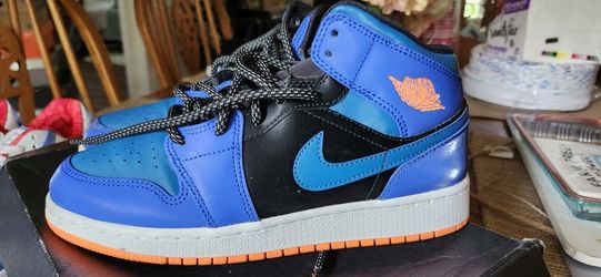 AIR JORDAN MID GS SIZE 7Y