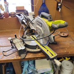 Ryobi Sliding Compound Miter Saw