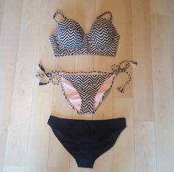 Xhiliration 3 Piece Bikini 👙 Medium/D