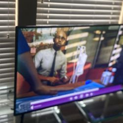 45’ Roku And  And Ps5 