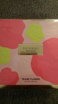 Victoria Secret Tease Flower Perfume