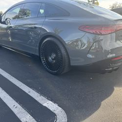 22” Custom Wheels 