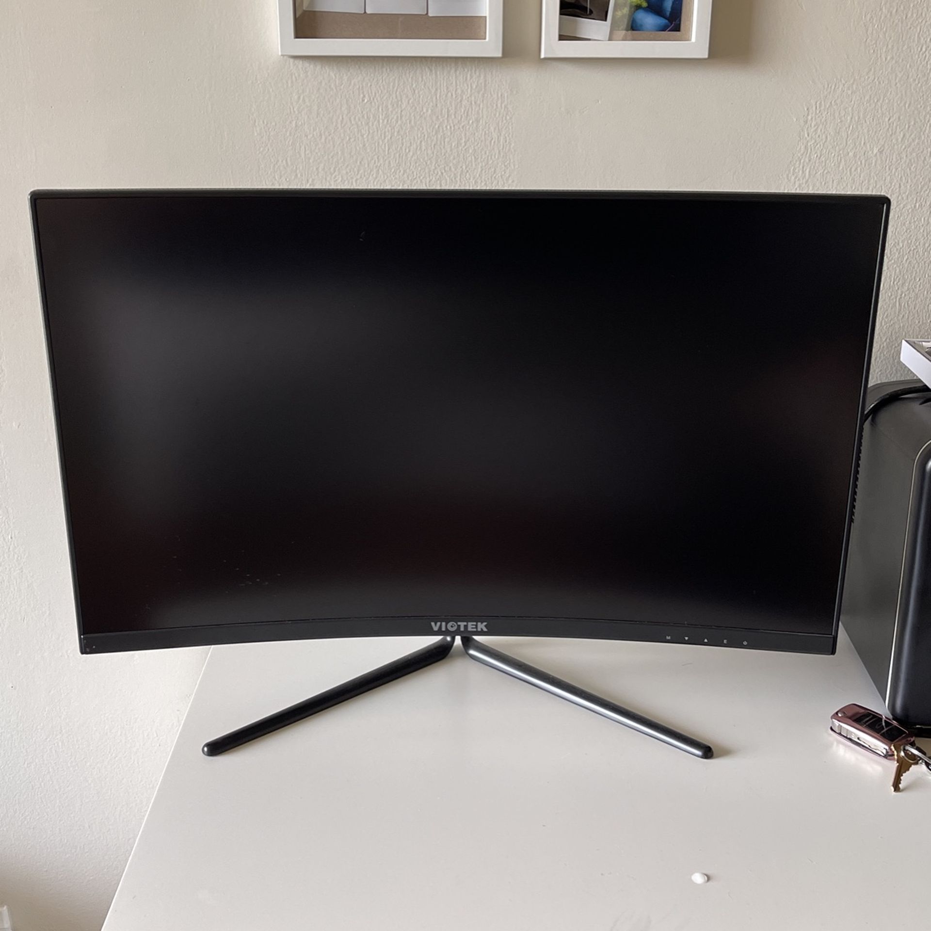 Viotek 27” Monitor Curved