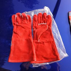 Leather Gloves 