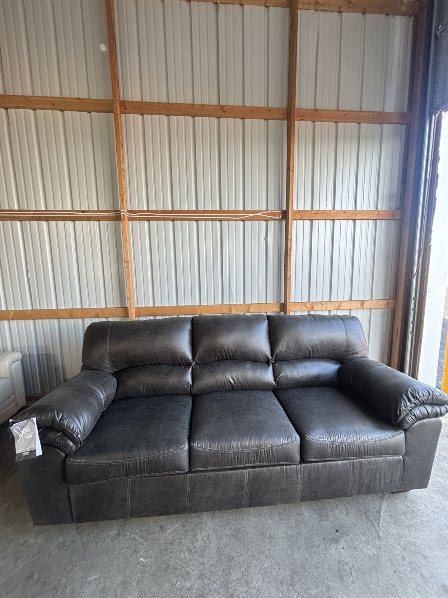 Brand new Ashley Bladen 3 Seat Couch