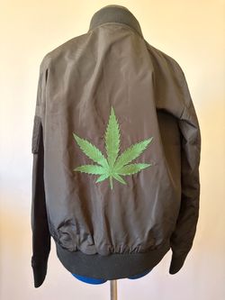 Victorious Black Bomber Jacket – Embroidered Leaf – Small