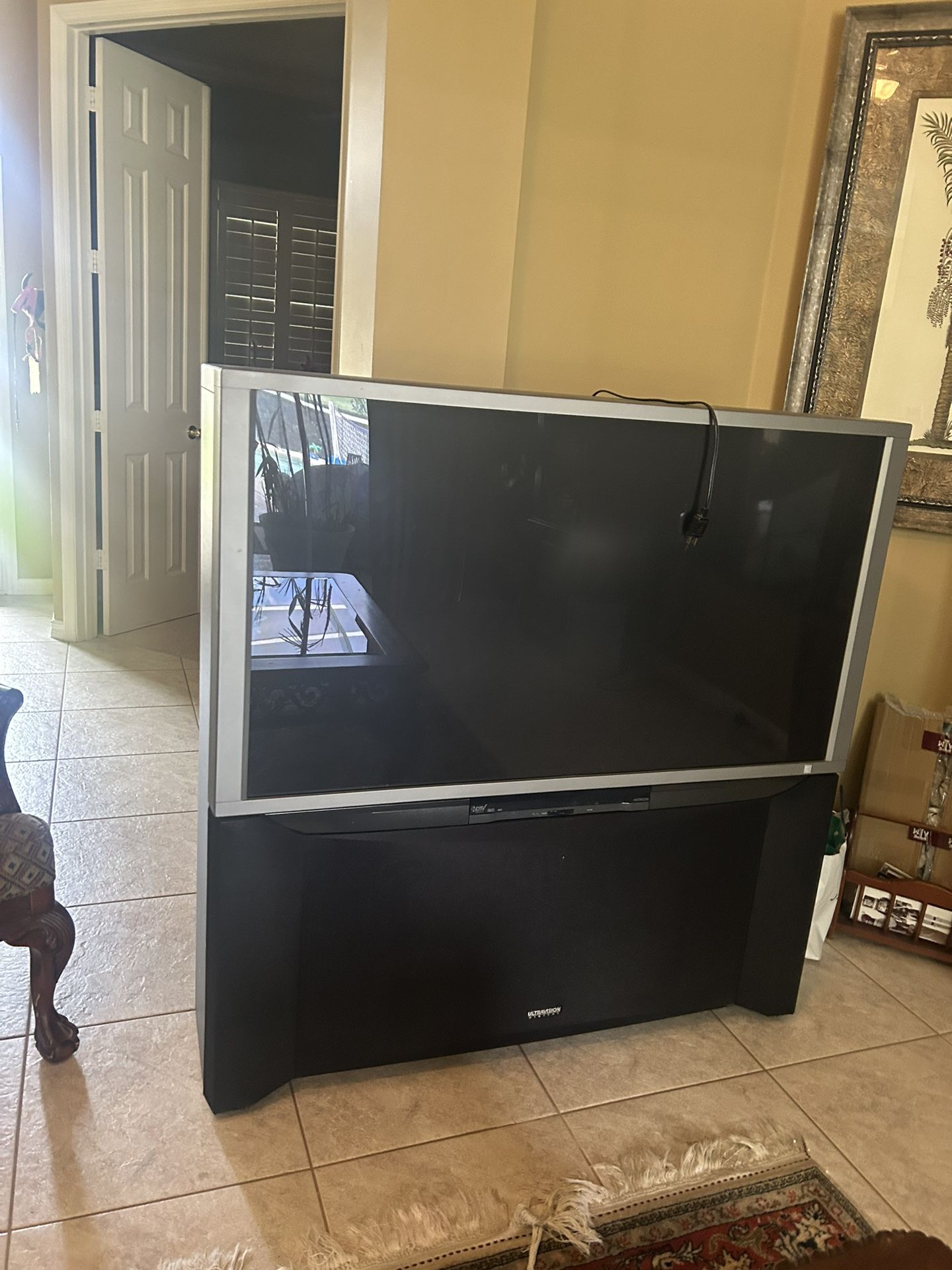 Hitachi Ultravision HD TV