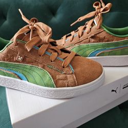 Like New Puma Suede Minecraft Shoes