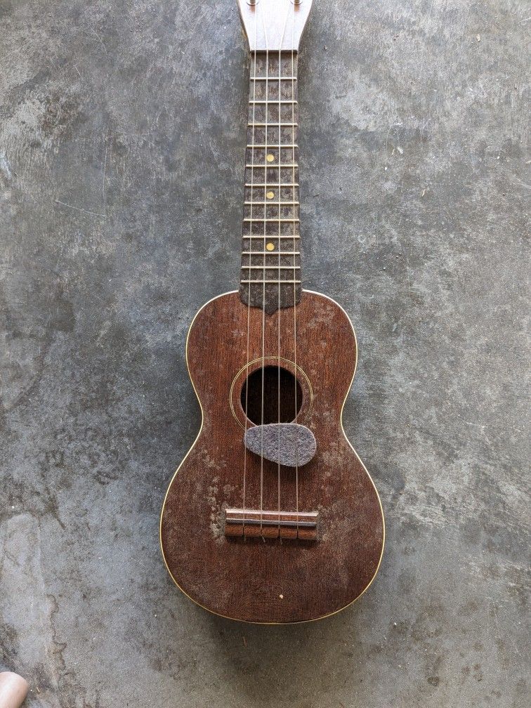 Sherwood Ukulele