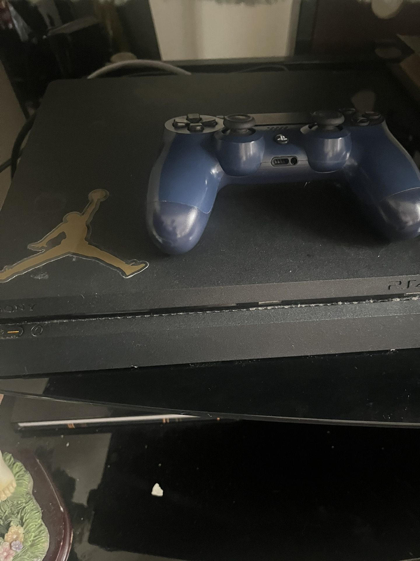 PS4 Console 