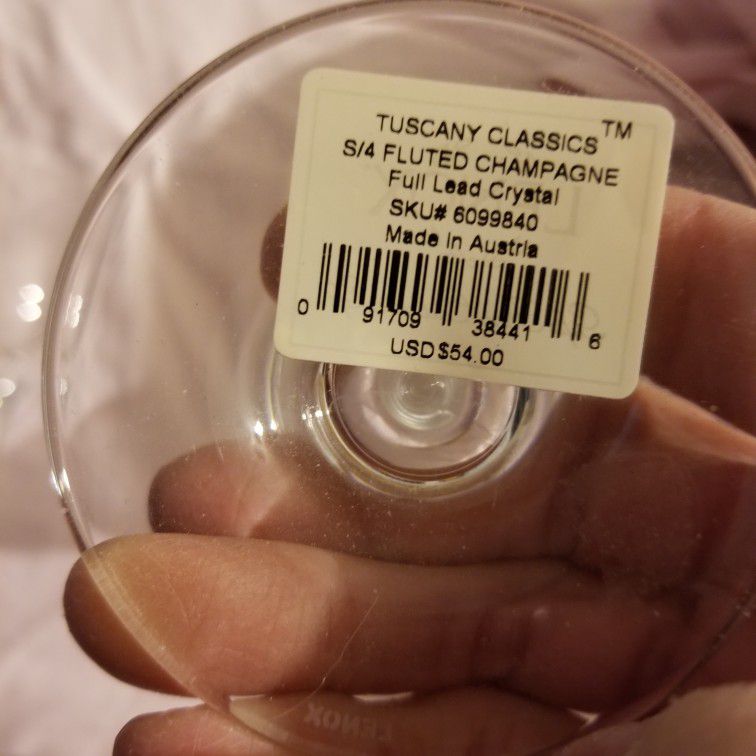 LENOX CRYSTAL CHAMPAGNE FLUTES  NEW