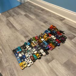 79 Car Toys  Hot Wheels 