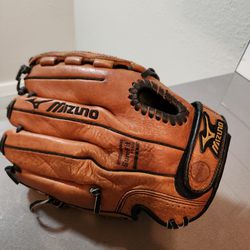 Mizuno Glove-11"- RHT