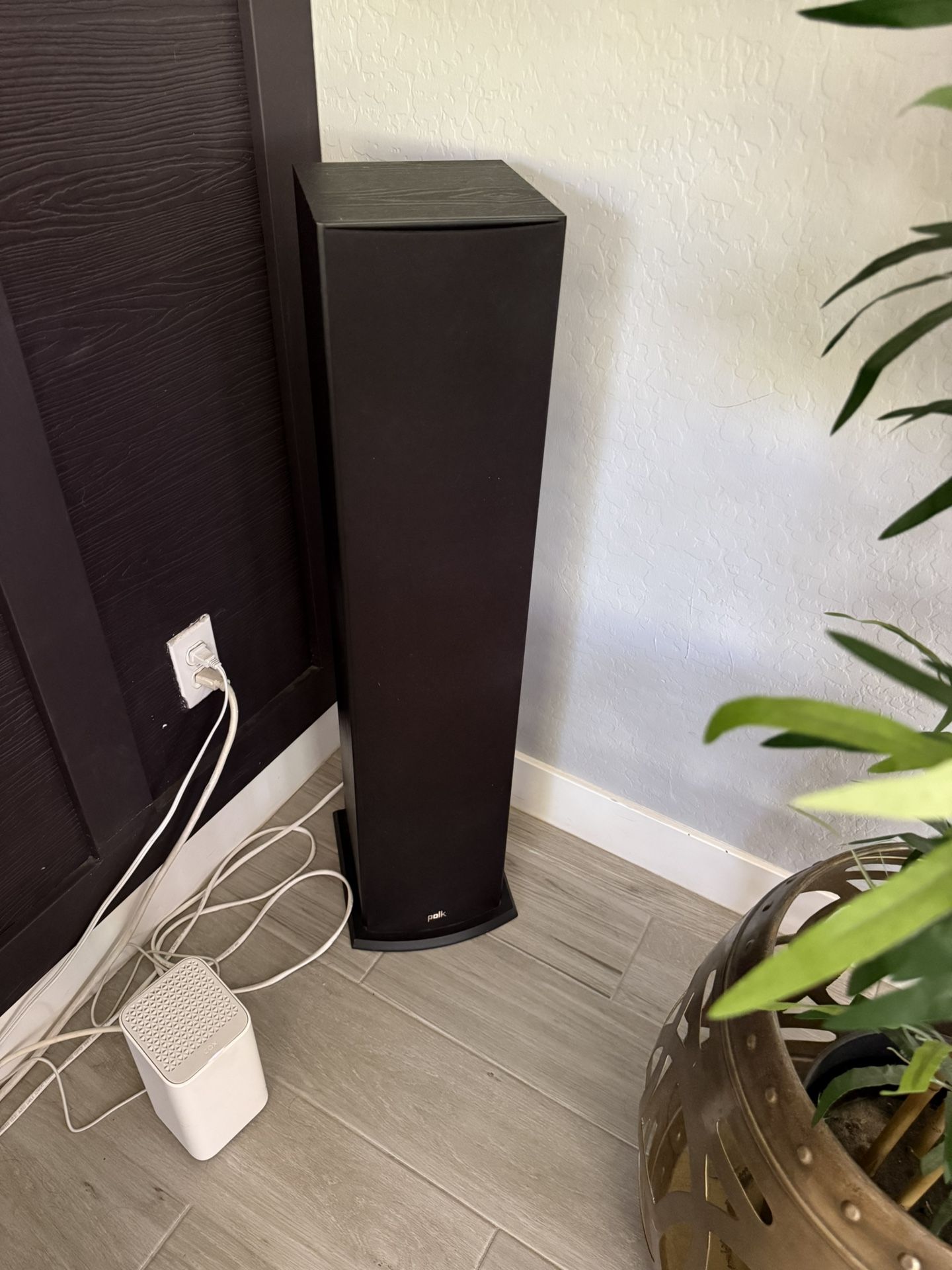 Polk Audio Monitor 60 Series II floor-standing speake