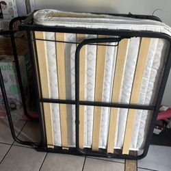 Mini bed still good condition