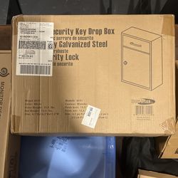Brand New Security Key Lock Box