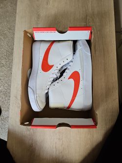 Nike Blazers mid 77 Size 4 Kids