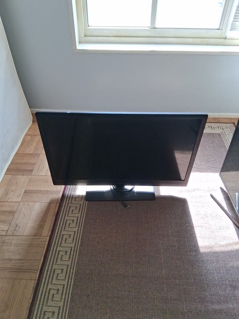 Insignia 22' TV
