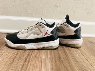 Men's Max Aura 2 Mid Sneaker Jordan shoes size 6 for men’s