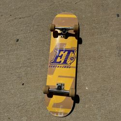 custom skateboard 