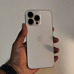 iPhone 16 Pro Max 256GB Unlocked - On Special Cash Deal $839 🤩✅
