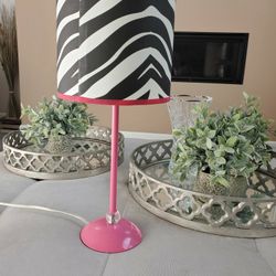 Table lamp