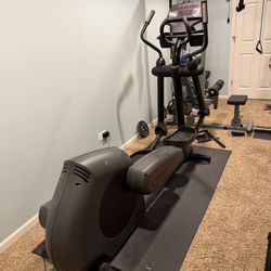 Life fitness X9i Elliptical 