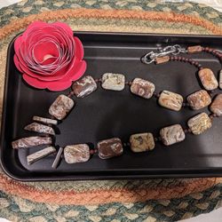Necklace -stone 