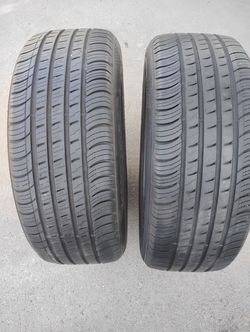 235 55 18 - Set of 2 - Used with great 235/55 R18