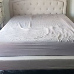 Queen Bed Frame With Mattress