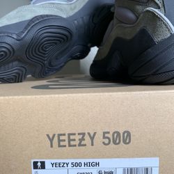 Yeezy 500 High Mist Slate Size 8 DS Available