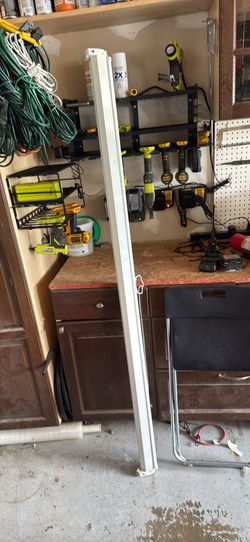 6 foot projector screen