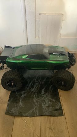 Traxxas x-maxx 8s 1/5 scale