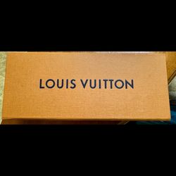 Louis Vuitton Perfume Sample Set Box w/ tissue