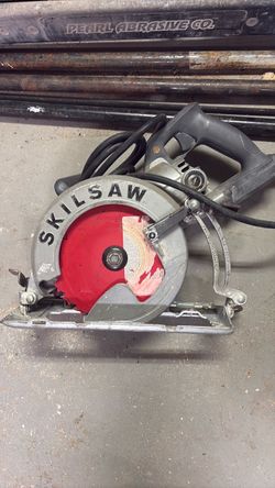 Wormdrive skillsaw 7.25”