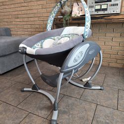 Graco Glider LX Gliding Swing
