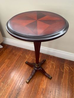 Bombay Co. wood side table inlay top