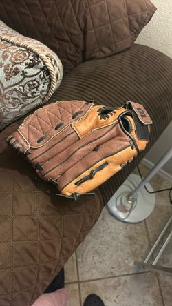 Wilson baseball glove