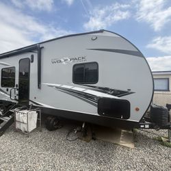 2023 Cherokee Wolf Pack Toy Hauler Platinum