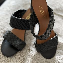 Heels Black Size 7.5 