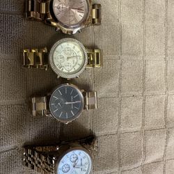 Used Bundle Of 4 Woman’s Michael Kors Watches 