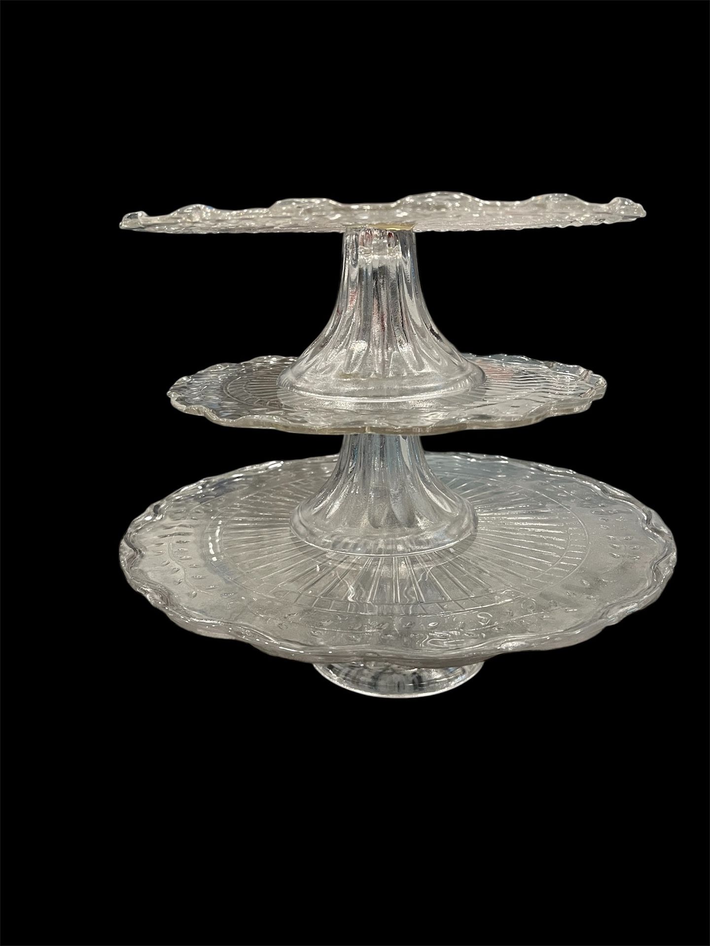 Pedestal Serving Plates