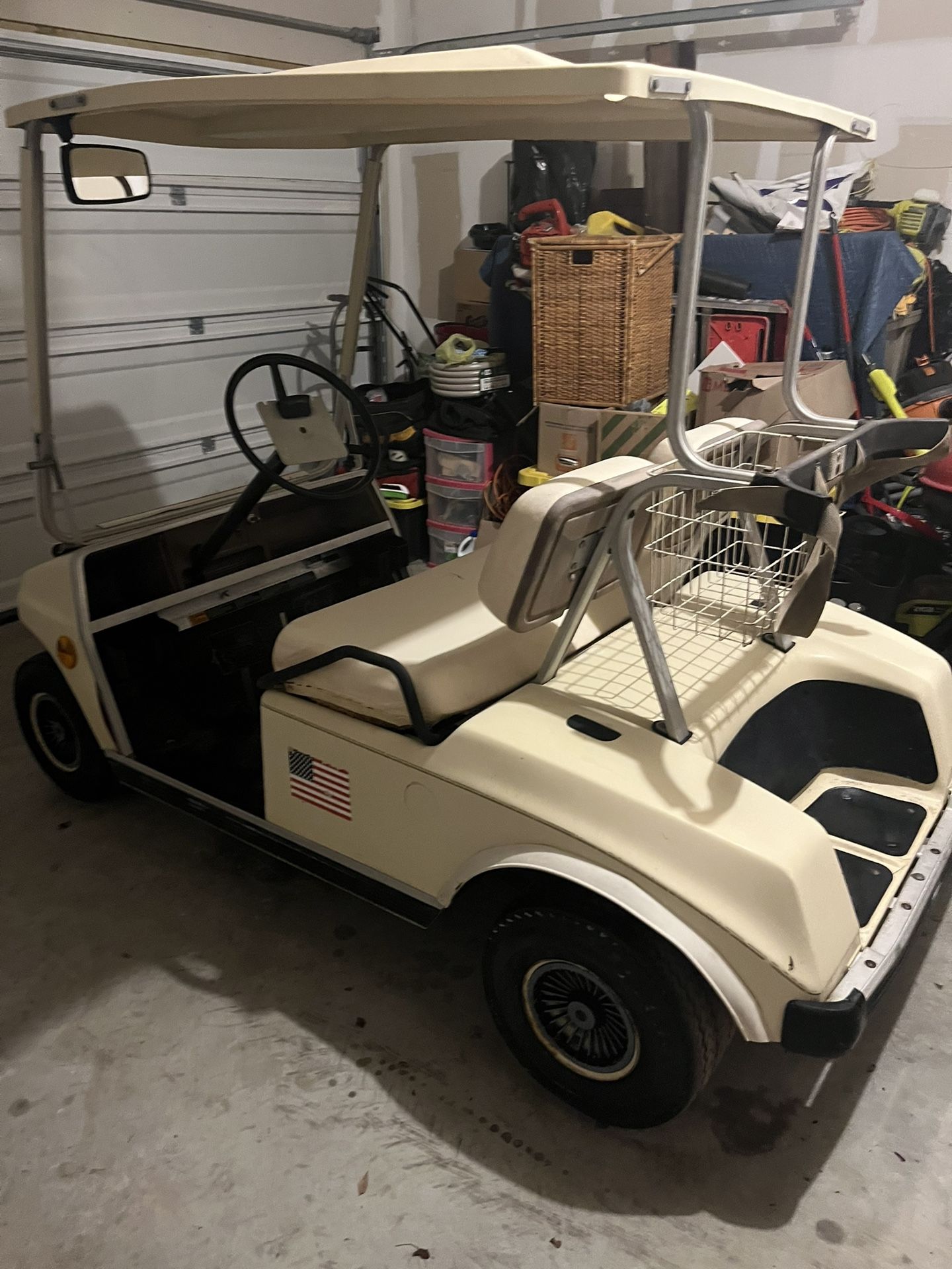 Club Car President Golf Cart With Charger