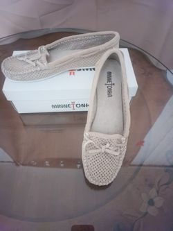 MinneTonka Stone Beige Perforated Suede Lisa Flat $10