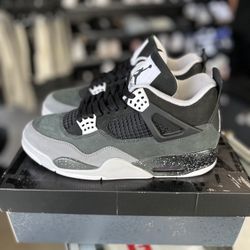 Jordan 4 “Fear” size 9